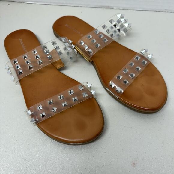 Madden Girl Slip On Silver Studded Vinyl Slides Womens 9 Beach Sandal Flats - Picture 1 of 7